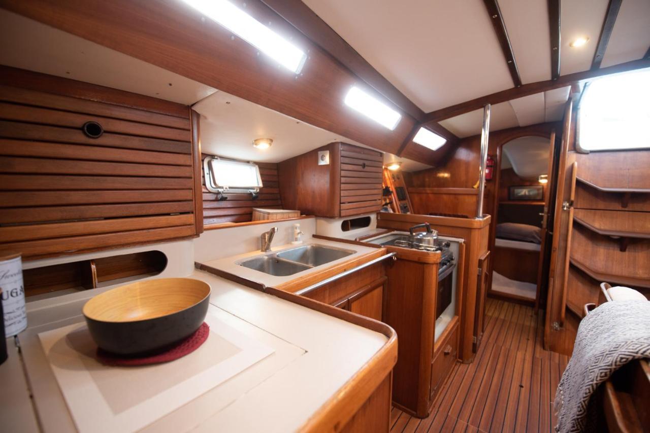 Hotel Nuit Sur Un Bateau La Rochelle  Zewnętrze zdjęcie